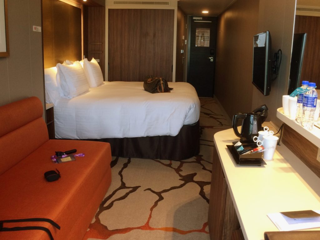 genting dream cruise interior stateroom 3 pax