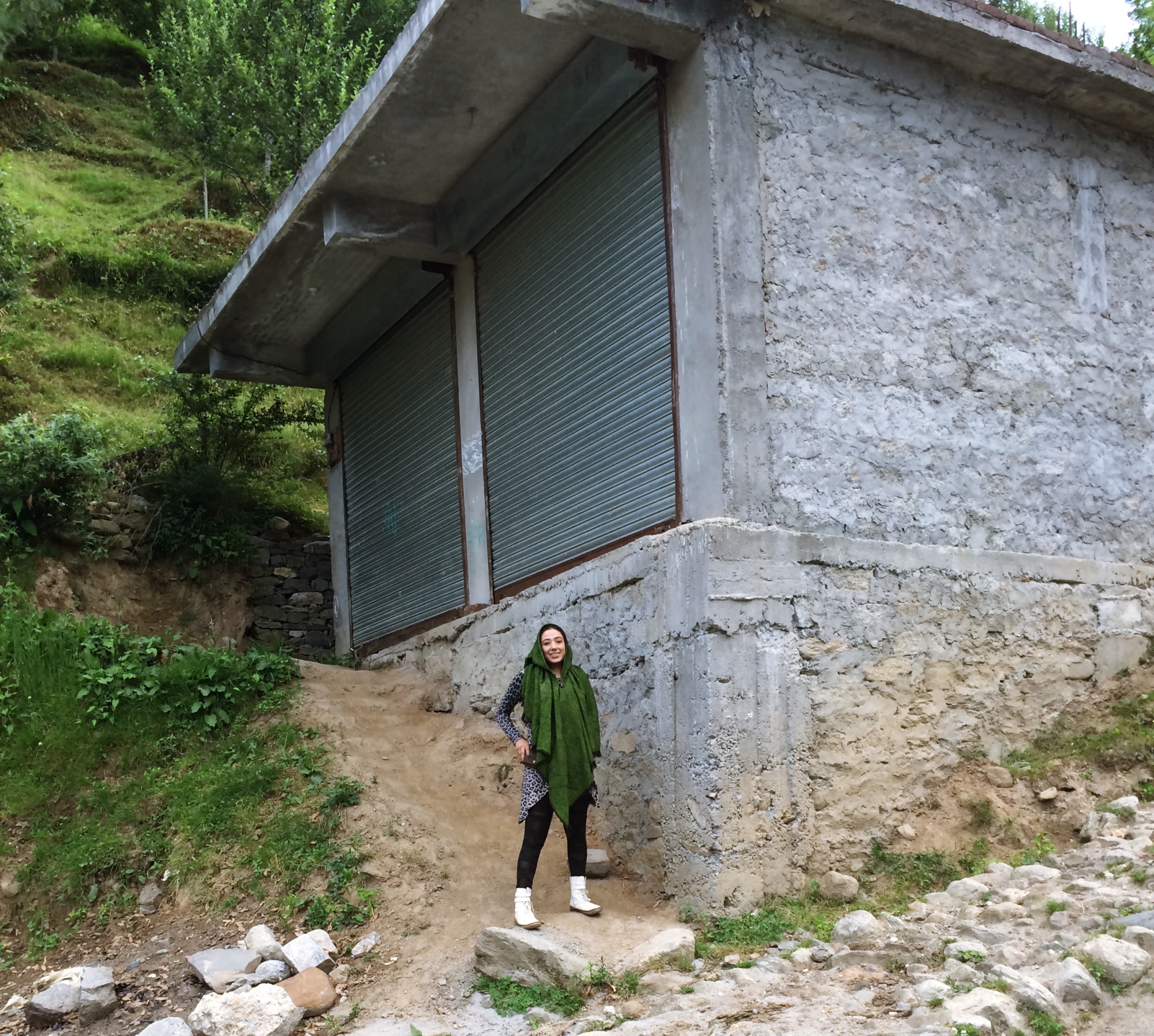 Trekking in Manali