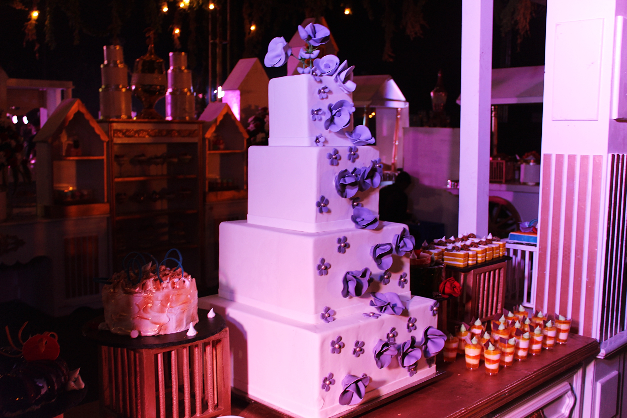 Shaadi By Marriott Cakes