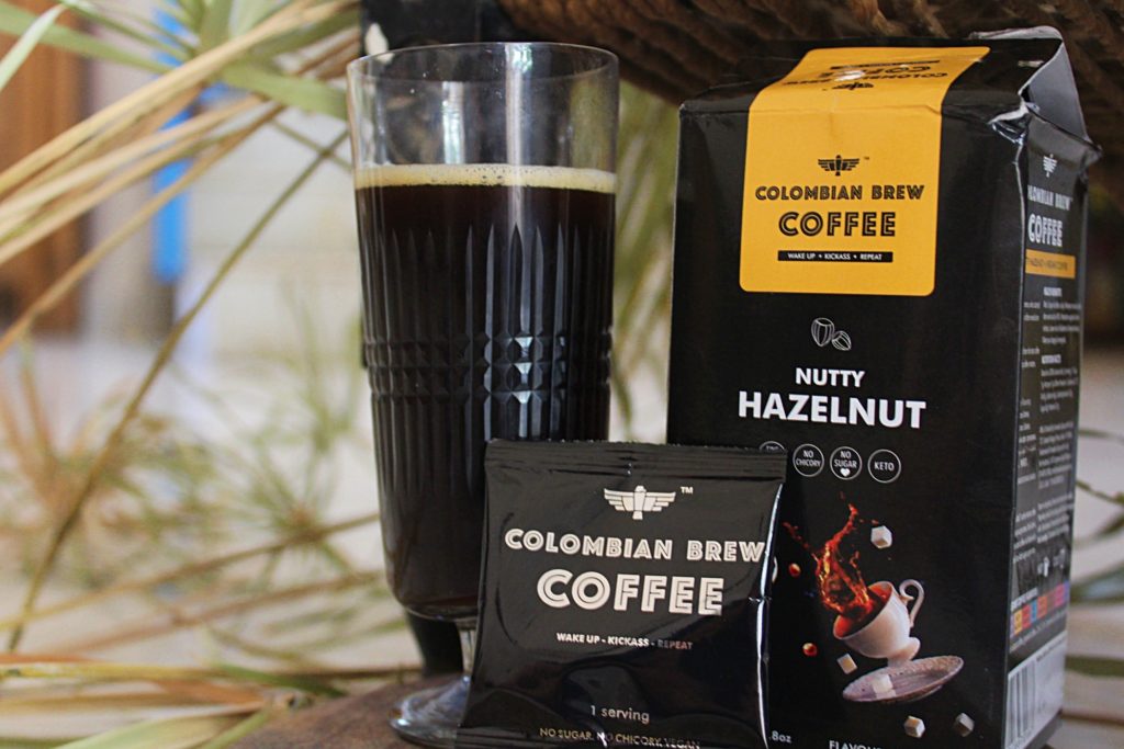 Thinking coffee. Кофе Nutty Hazelnut. Кофе Hazelnut Coffee Wellsley Farms Coffee. Кофе Беанис Nutty Hazelnut. Кофе натуральный молотый Nutty Hazelnut.