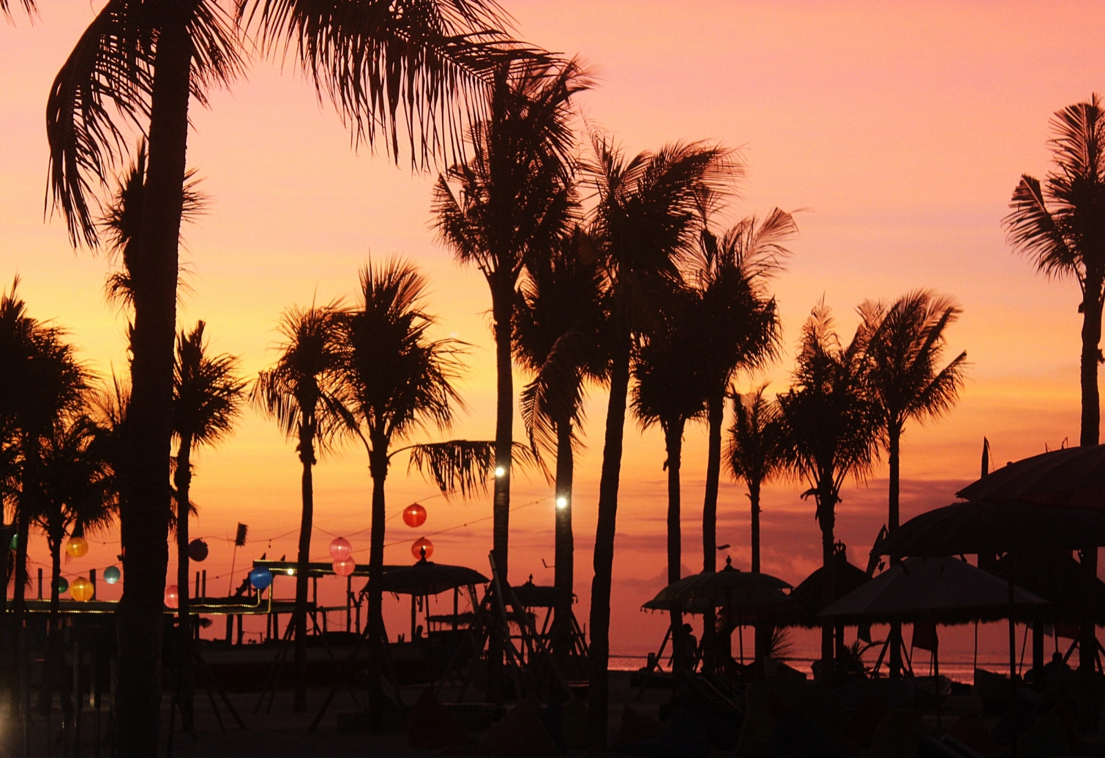 Mahagiri Resort Sunset