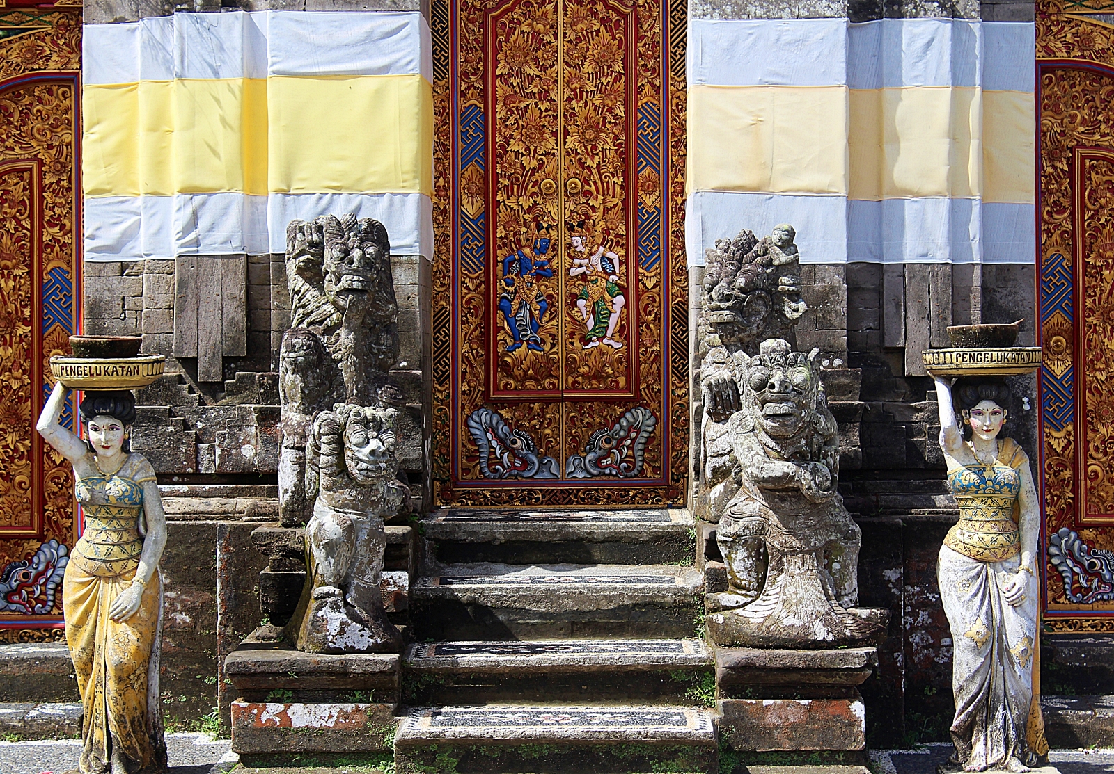 Ulun Danu Beratan shrine