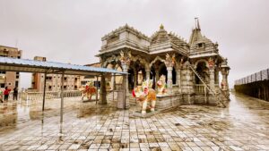 Saputara Gajabhishek Jain Tirth