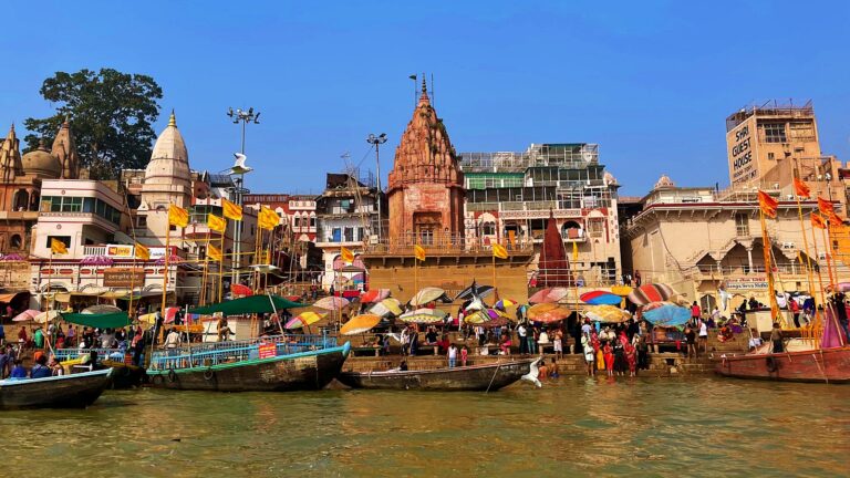 Why You Should Visit Dashashwamedh Ghat in Varanasi | Krazy Butterfly