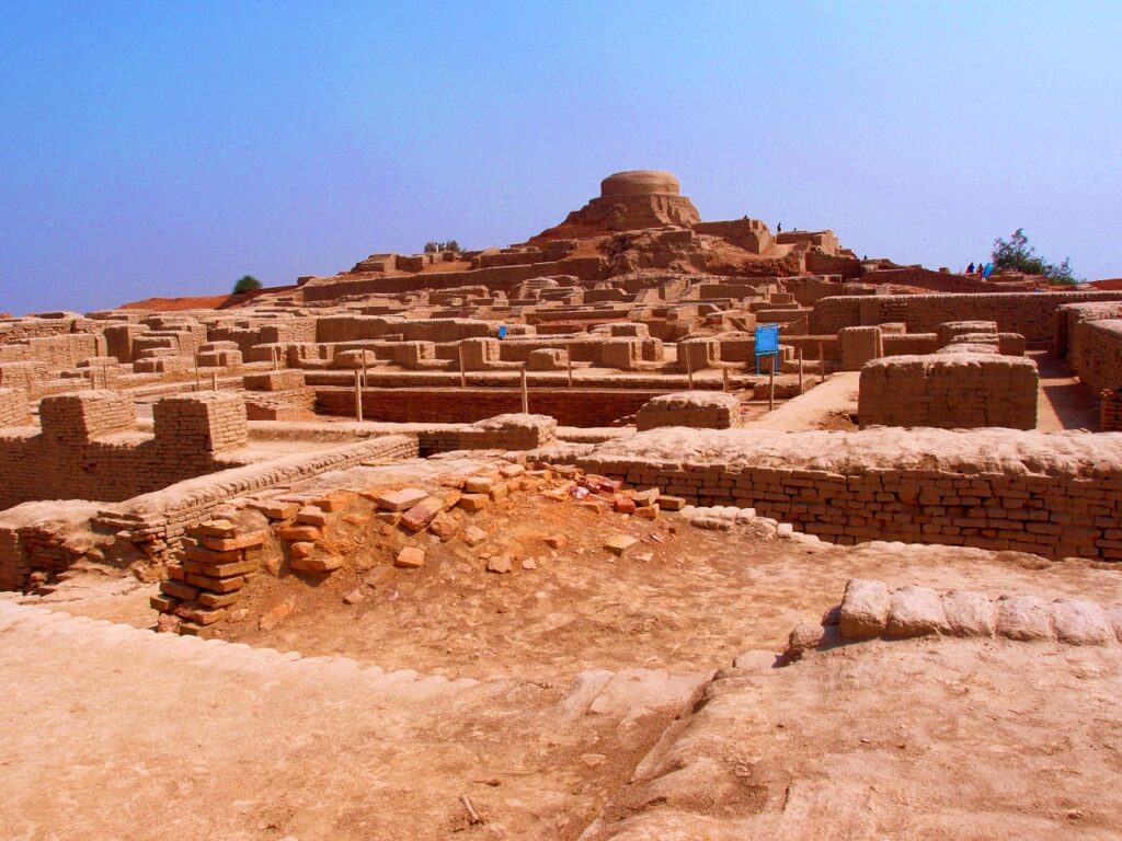 Mohenjo Daro: Uncovering The Lost Indian City | Krazy Butterfly